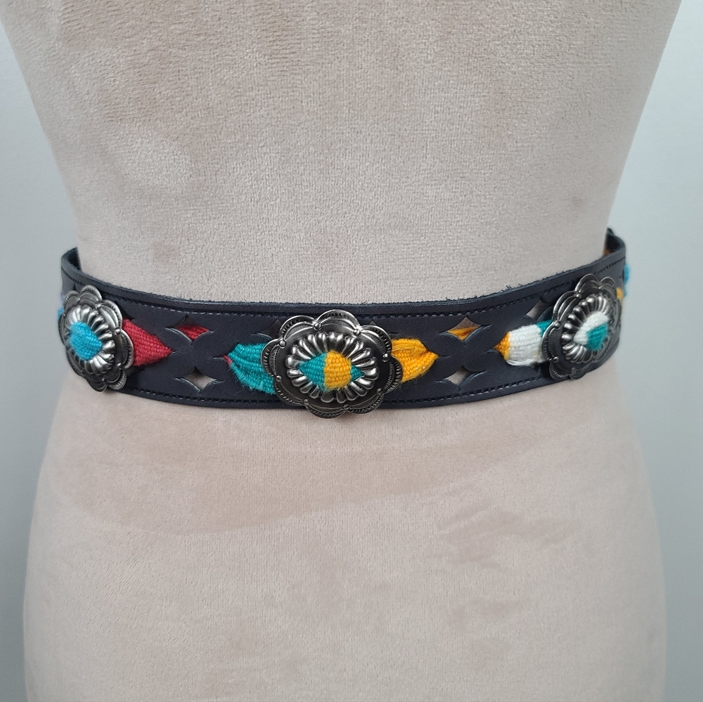 Vintage Charcoal Gray Western Leather Serape Silver-Tone Stamped Concho Belt M - Picture 3 of 16